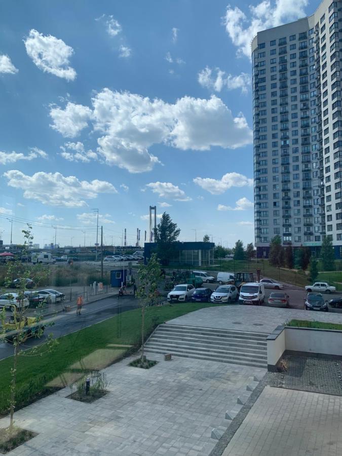 New 3 Rooms Apartment Near The Metro Station Киев Экстерьер фото